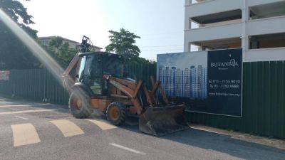 Backhoe rent for Digging water pipes