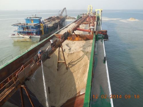 Sand carriers discharging sand for a reclamation in Johor-02