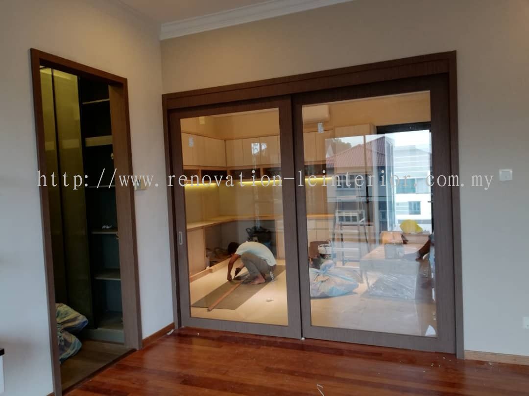 Selangor Clear Glass Door With Wood Frame Glass Clear Glass