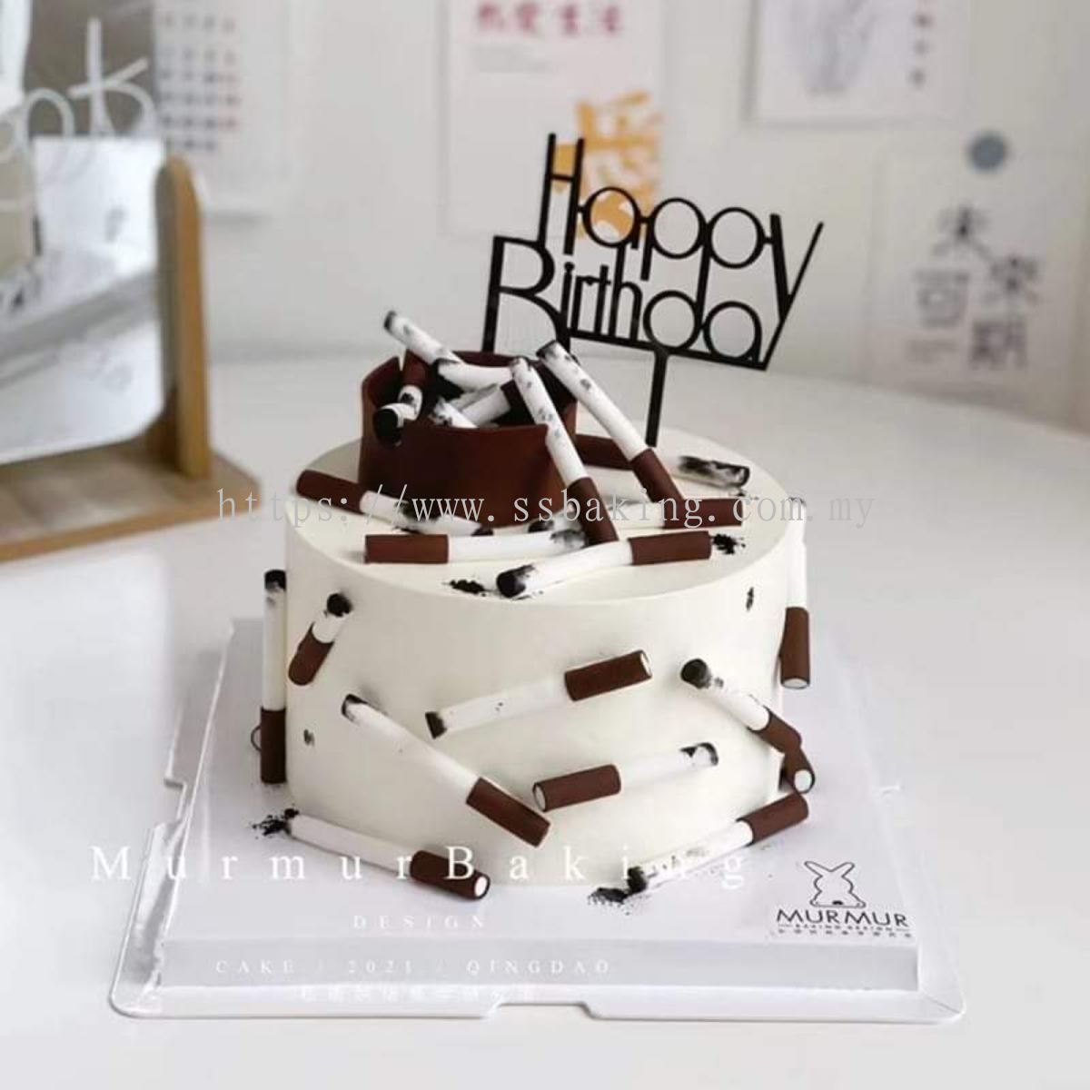 Melodie Moo's Cakery | White birthday cakes, Cake decorating designs,  Cupcake cakes