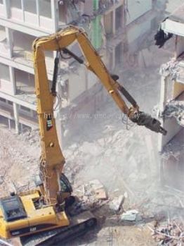 345C Ultra High Demolition (UHD) Hydraulic Excavator