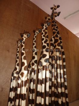 Giraffe.Wood Carved.Home Deco.Hiasan.Johor.Fengshui.Decoration.Water Pond