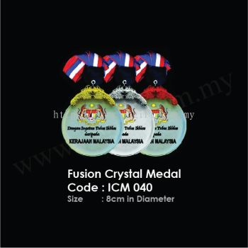 Fusion Crystal Medal ICM 040