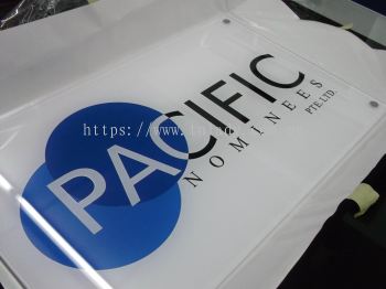 Pacific 5mm clear acrylic bevel edge reversed sticker