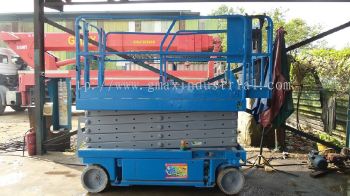 genie 12m scissor lift rental johor bahru Malaysia (pengerang and tanjung bin)