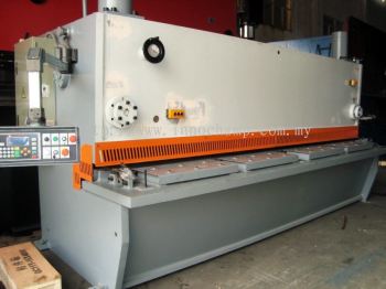 Hydraulic Shearing Machine