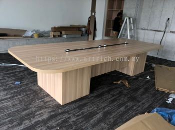 meeting table 