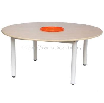 Q019   Round Table with Basket 4' 