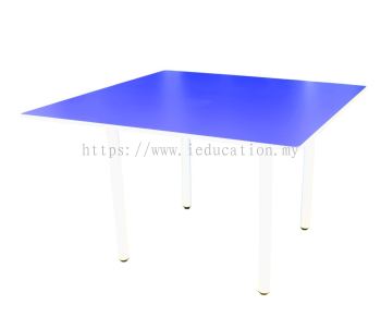 Q029H 4'x4' Square Table (H:76cm)
