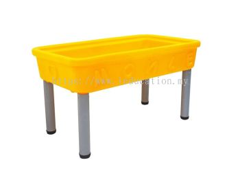 XYL019 Plastic Sand & Water Table *