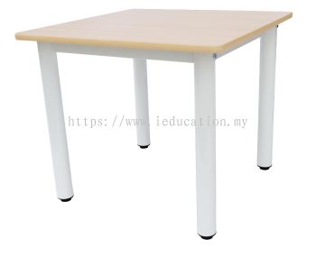Q017W Square Table 2' X 2' - Maple
