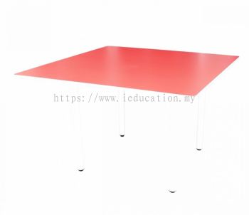 Q029M  4'x4' Square Table (H:66cm)