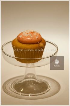 Strawberry White Chocolate flavor cupcake