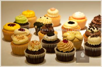 Cupcakes with assorted flavors