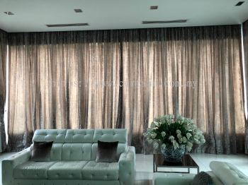 JB Curtain With Top & Bottom Border