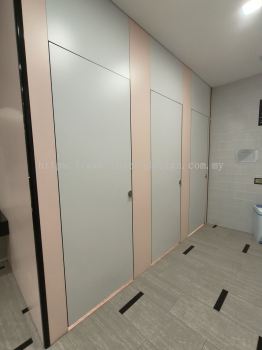 TOILET CUBICLE , KUBIKAL TANDAS,SHOPPING MALL TOILET CUBICLES