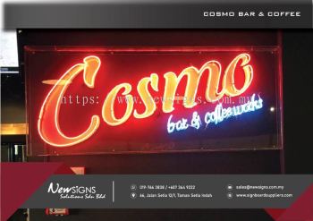 Neon-Light with Metal Base + Acrylic Box_Cosmo