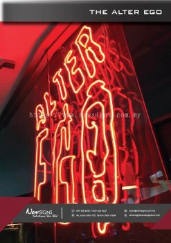 Neon-Light_Alter Ego