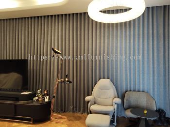 Elegant Shape Treatment Curtain