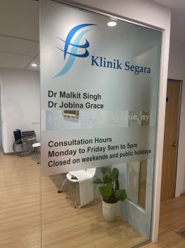 Glass Door Sticker For Clinic Operation Hour 