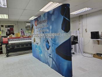 Backdrop Pop-Up Gergasi Tersuai