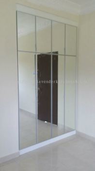 Swing Door With Mirror 