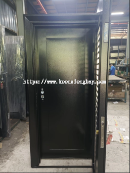 SAFETY DOOR DL3X7 BLACK PI315 DD9005 LH[IN]