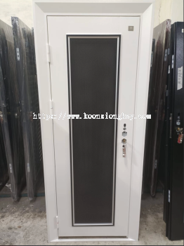 ASIA SAFETY DOOR 35X7 WHITE CR411 BLACK RH