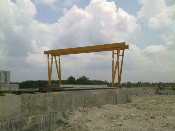 10 TON DOUBLE GIRDER SPAN 28 M 