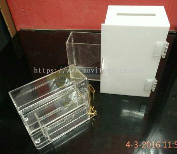 Acrylic box Jb or peti cadagan kotak