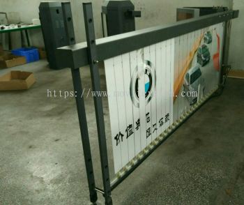 auto gate sign for factory n residential (click for more detail)