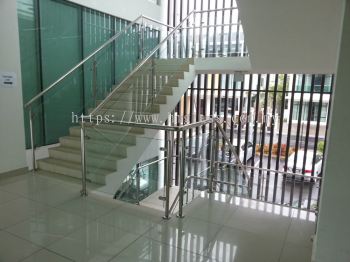 Staircase Glass Railing