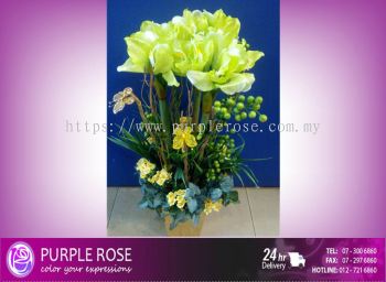 Vase Arrangement Set 77(SGD92)