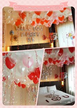 Room balloon decorations