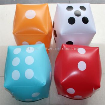 Inflatable Dice indoor Outdoor Pool Party Toy / 充气骰子 室内室外泳池派对玩具吹气式