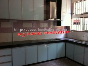 ALUMINIUM KITCHEN CABINET 