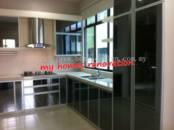 ALUMINIUM KITCHEN CABINET 