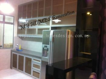 ALUMINIUM KITCHEN CABINET 