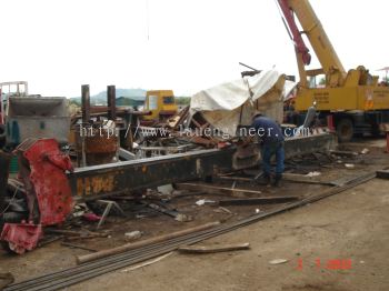 Fabrication Of Mobile Crane Bridge