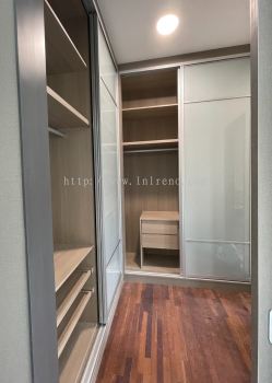 Walk in wardrobe at Tiara Hill Cheras