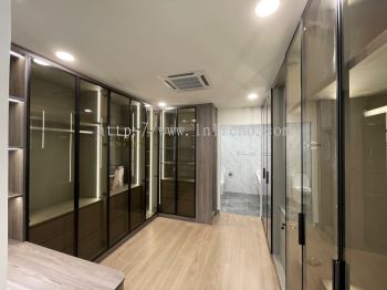 We are specialist in custom made wardrobe with 3G glass door in PJ Selangor Malaysia