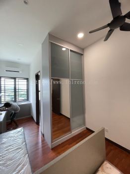 We are specialist in custom made Anti Jump sliding door wardrobe in PJ Selangor Malaysia