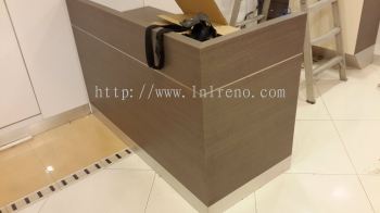 We are specialist in custom made Cashier counter and Reception Counter in PJ KL Selangor