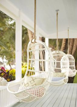 HC 014 - RATTAN HANGING CHAIR