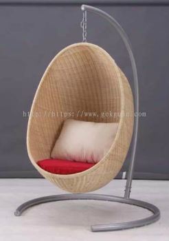 HC 015 - RATTAN HANGING CHAIR