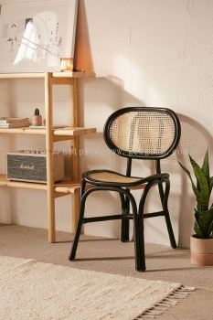 RF 131 - SILVIA RATTAN CHAIR 