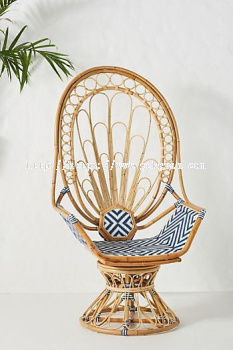 RPC 022 - RATTAN PEACOCK CHAIR