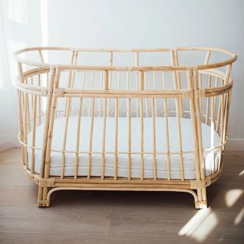 RBB 027 - RATTAN BABY BED