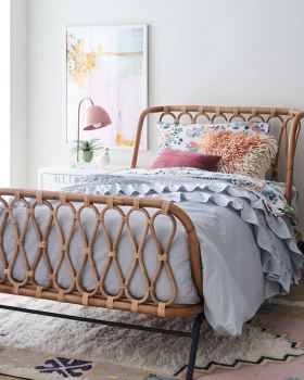 RDB 045 - RATTAN SLEEPING BED