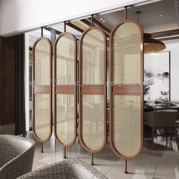 SCR 042 - RATTAN SCREEN DIVIDER